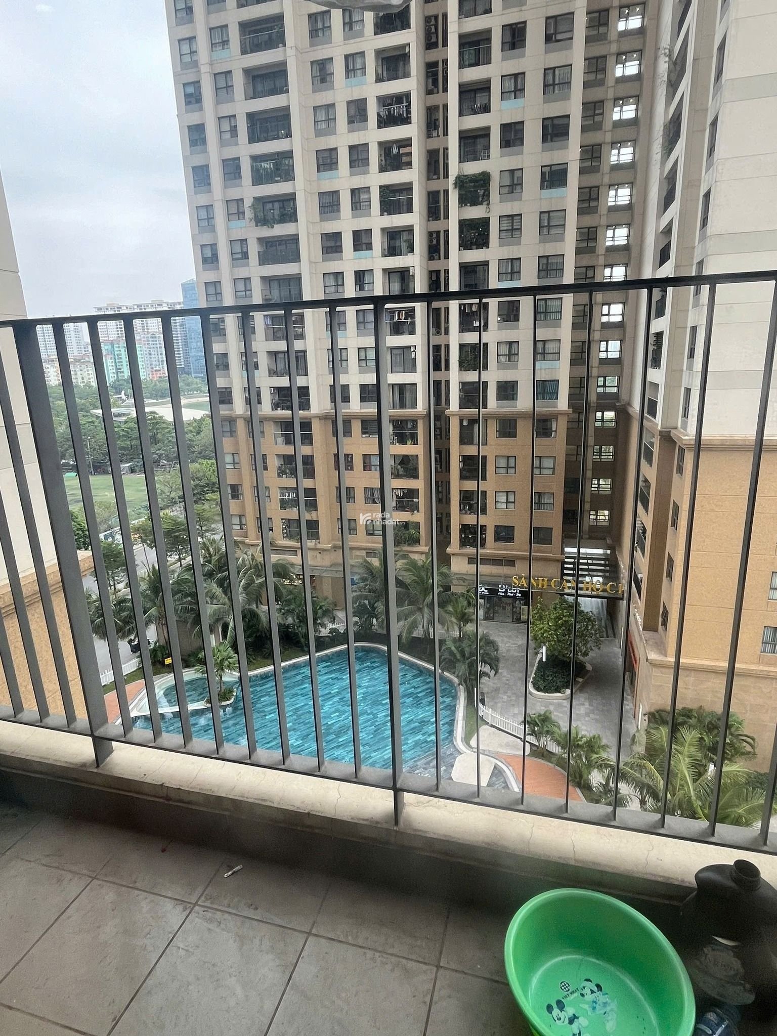 Cần cho thuê gấp căn hộ tại Vinhomes D'Capitale Trần Duy Hưng 2 PN full đồ giá 18 triệu/tháng