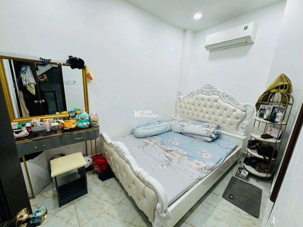 TRUNG TÂM. HẺM XE HƠI VIP LÊ VĂN SỸ, PHÚ NHUẬN, 72M2 CÓ KC MỚI. GIẢM 350TR CHỈ 18.5T TL 