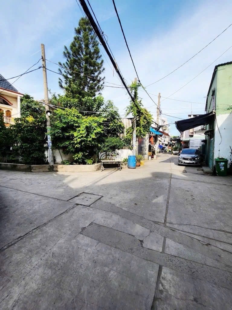 NHÀ MỚI TOANH - NGAY AN DƯƠNG VƯƠNG  - TỈNH LỘ 10 - ĐẸP THOÁNG MÁT.... 