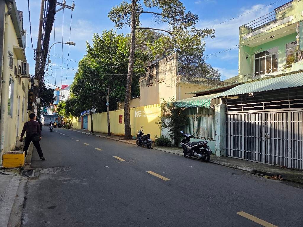 ĐÓN ĐẦU TUYẾN METRO, MTKD GÒ CẨM ĐỆM, TÂN BÌNH, 60M2 Ở NGAY. GIẢM 550TR CHỈ 15T 