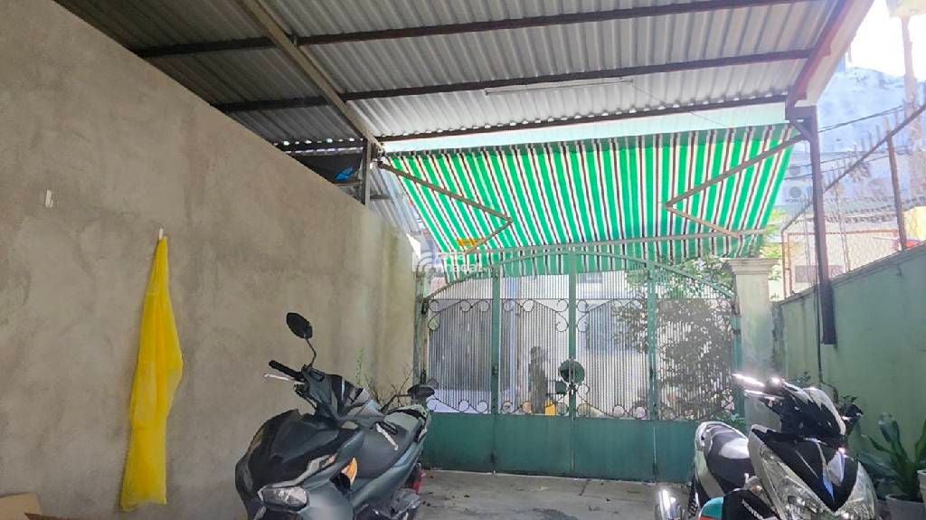 ĐÓN ĐẦU TUYẾN METRO, MTKD GÒ CẨM ĐỆM, TÂN BÌNH, 60M2 Ở NGAY. GIẢM 550TR CHỈ 15T 