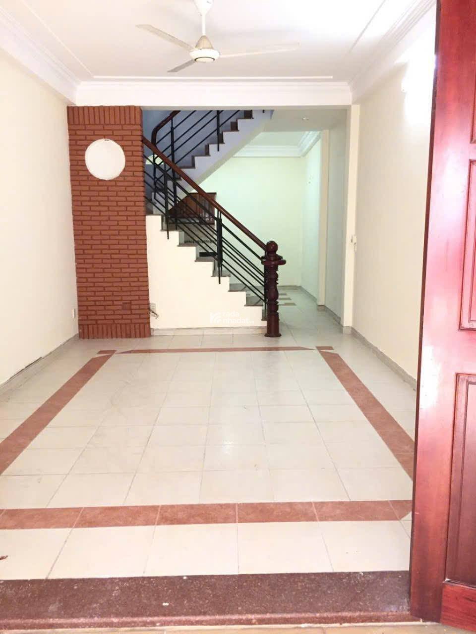 Tìm Đâu Ra ? UNG VĂN KHIÊM HXH THÔNG 52m2 3 TẦNG 3 PN CHỈ NHỈNH 7.x ĐÂY ?