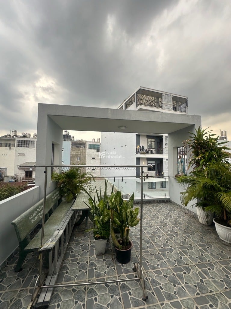 Bán nhà hxh thông - 68m2 - 3 tầng - CV Làng Hoa - Nguyễn Văn Khối Gò Vấp - 6 tỷ nhỏ