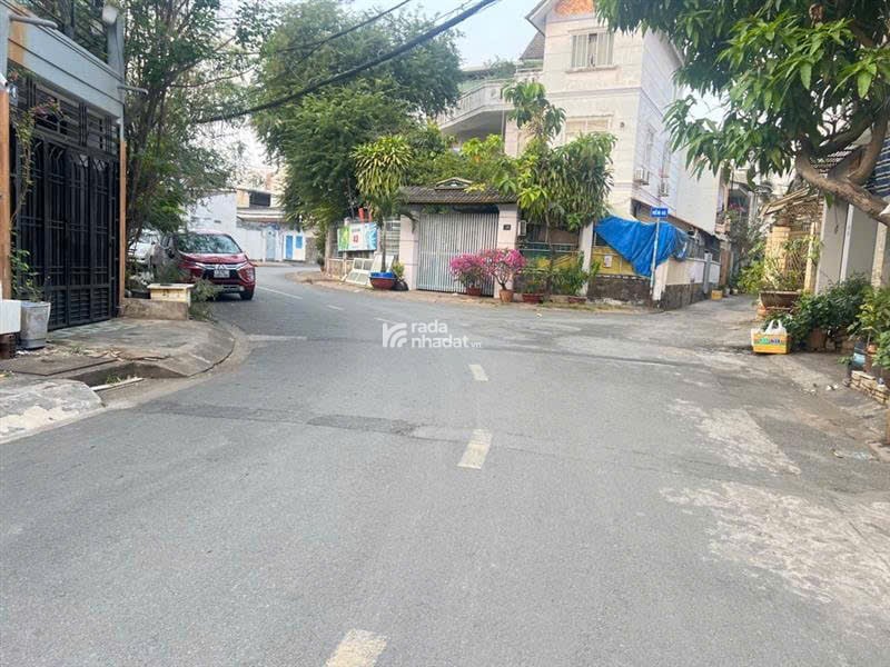 "BÁN NHÀ 2 TẦNG - TRỊNH HOÀI ĐỨC, HIỆP  PHÚ , Q9 . Diện tích: 89.5m. Giá bán: 10.3 TỶ