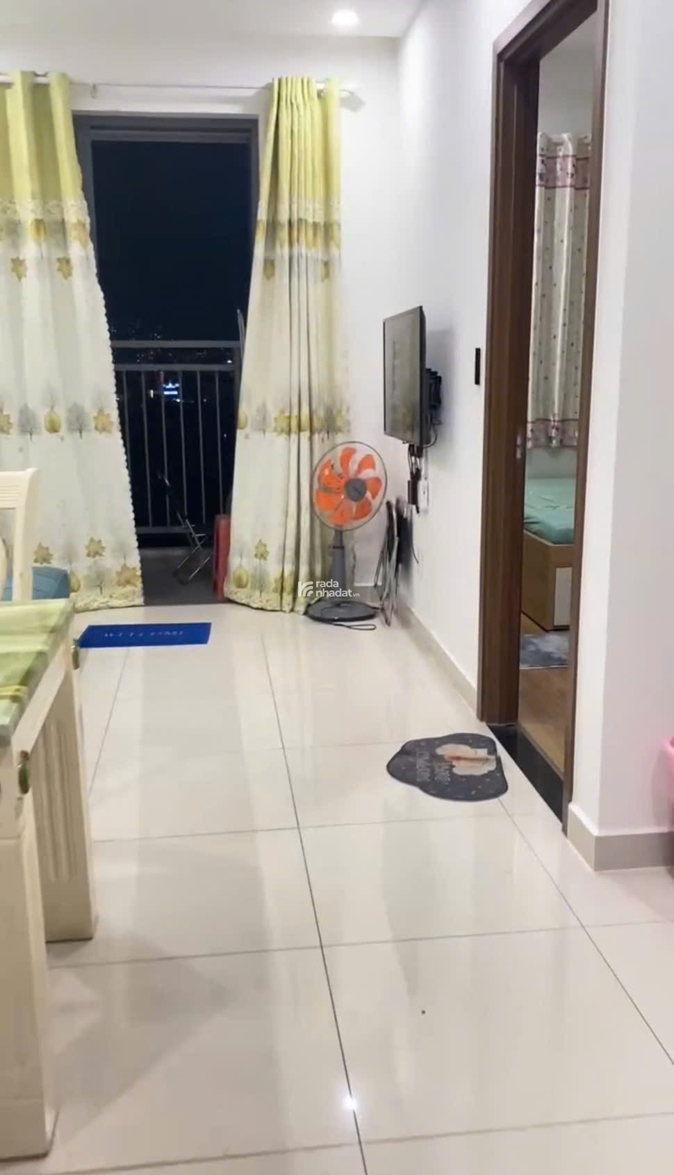 1PN1WC - 10.5 triệu/tháng - 53m2 đủ nội thất, tầng 8, Q7 Riverside