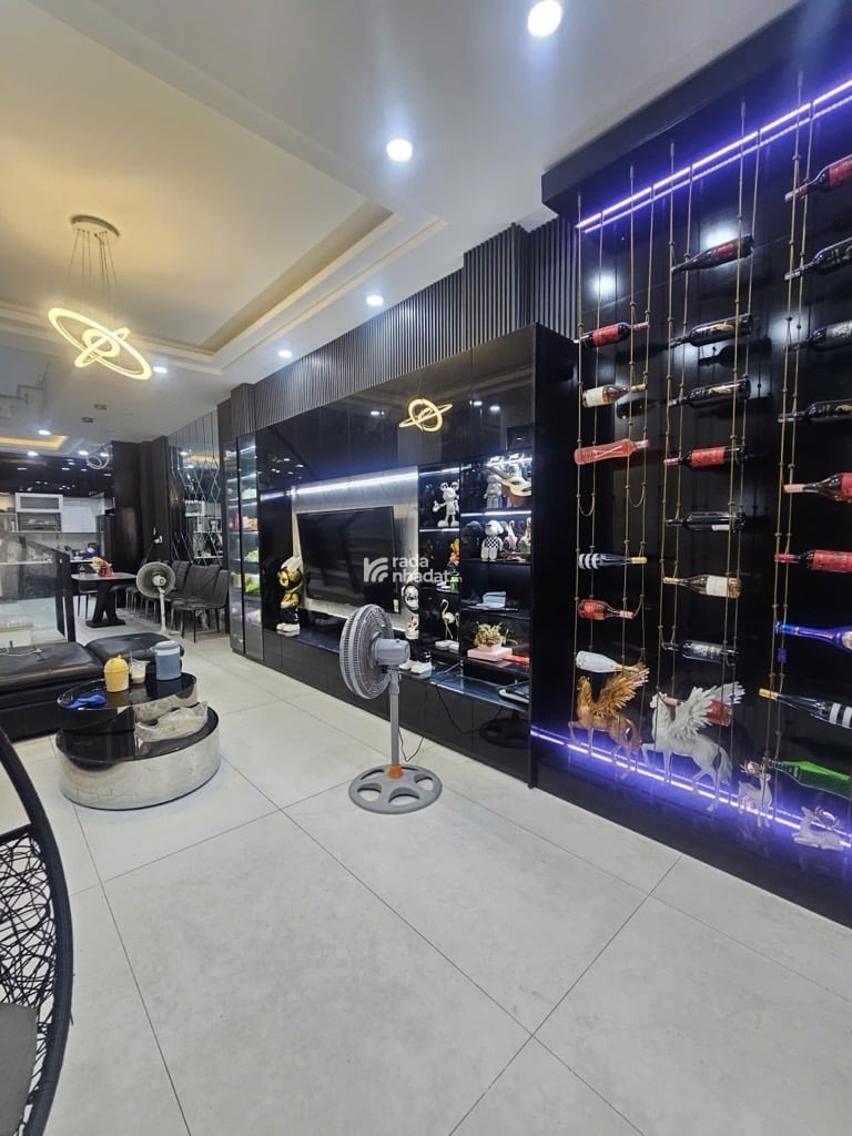 HẺM XE HƠI KHU BÀU CÁT, TÂN BÌNH, 103M2 CÓ KC Ở NGAY. GIẢM 550TR CHỈ 11T