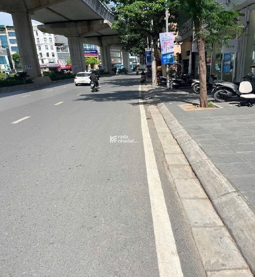 CHÍNH CHỦ GỬI - NHÀ XÂY MỚI - VUÔNG VẮN - GẦN PHỐ - NGÕ RỘNG - HƠN 32M2 - NHỈNH 7 TỶ