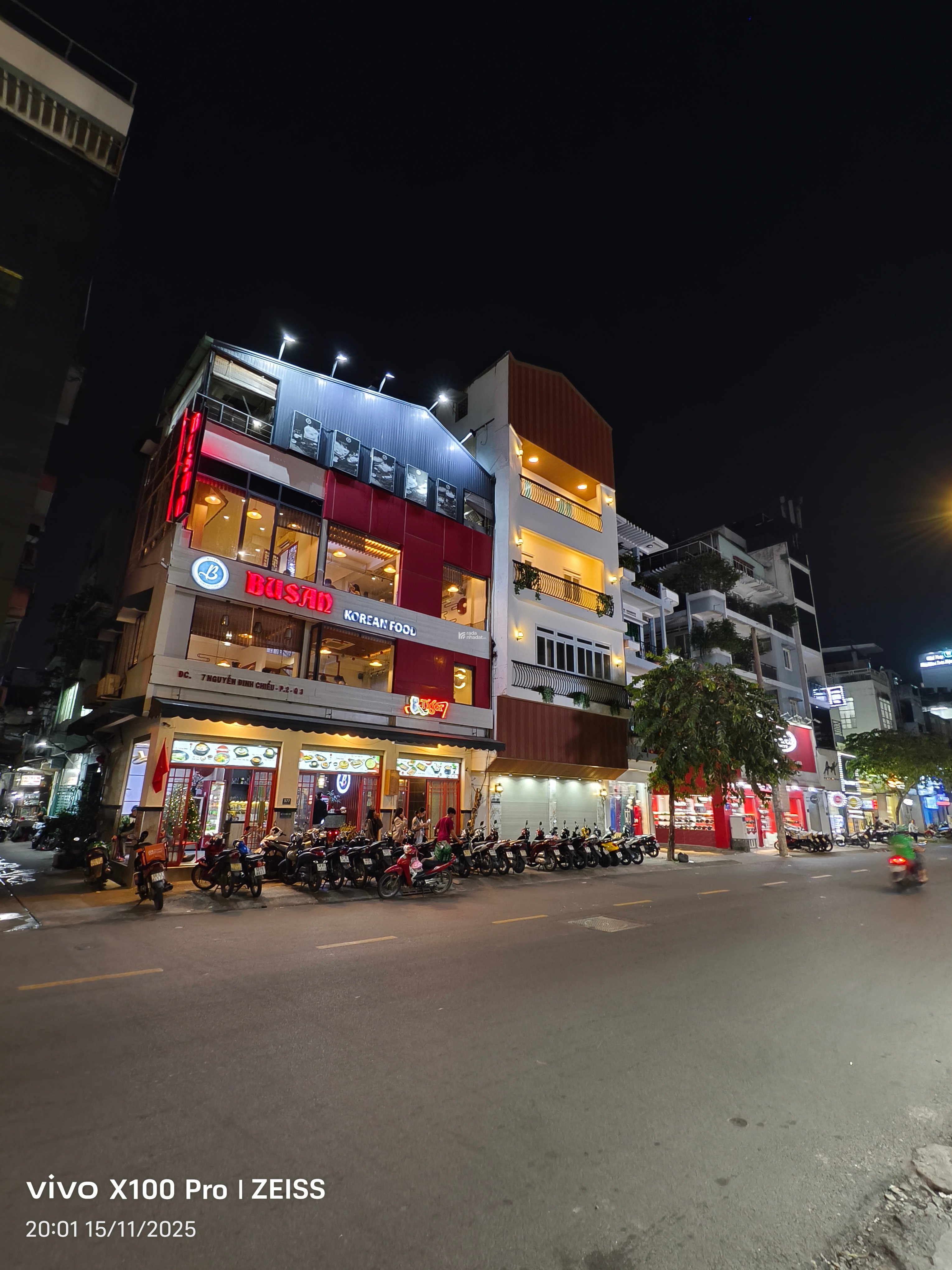 Nhà đẹp Mặt tiền Nguyễn Đình Chiểu Q3 - 6,2x10,5 x 5 tầng. Vị trí đẹp cho kinh doanh 