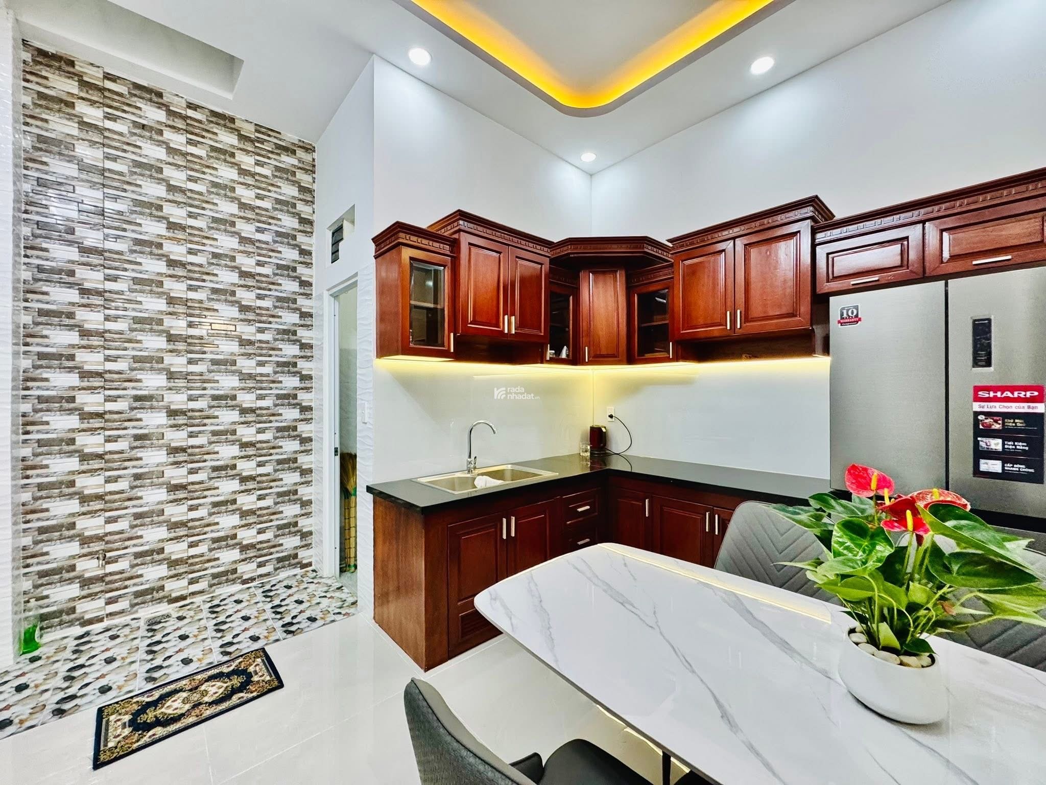 Bán nhanh căn nhà đường Nguyễn Gia Trí, Bình Thạnh, HCM, 3 Tỷ 650Tr/ DT 57,6m2/ SHR Chính chủ