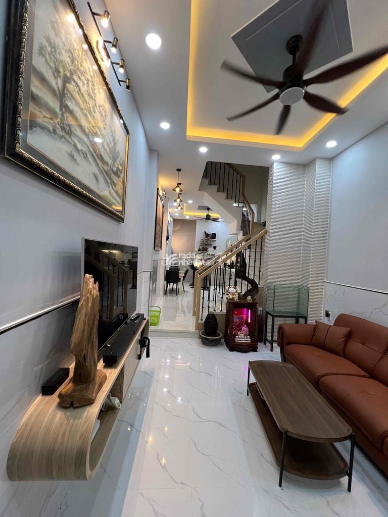 BÁN NHÀ 3 LẦU PHÚ THỌ HÒA, TÂN PHÚ, DT 3.5 X 14M, 4PN 5WC, GIÁ CHỈ 5.5 TỶ