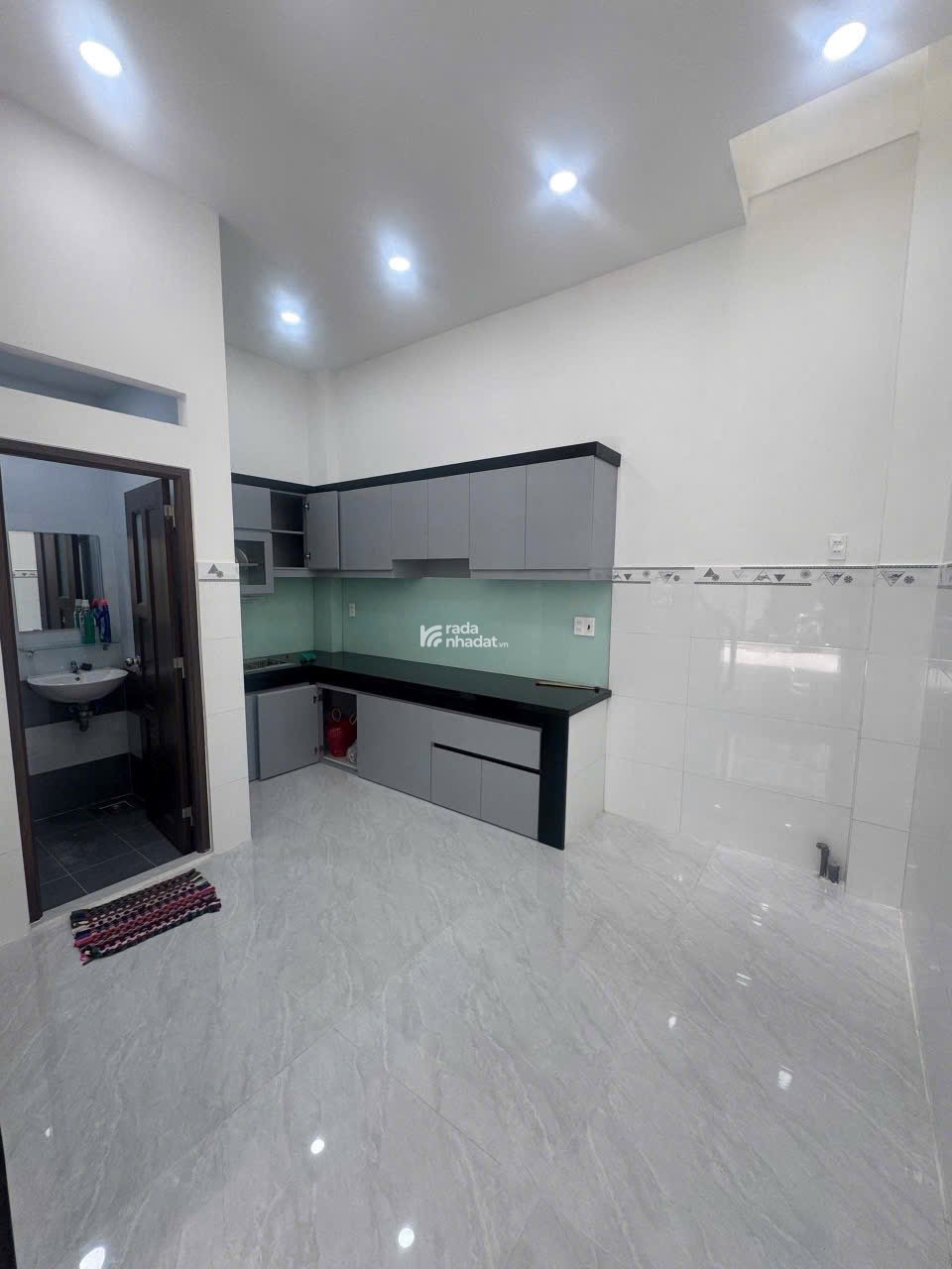 Nhà đẹp giá tốt DT 41,7m2 giá 2tỷ9 đường Vườn Lài P.Phú Thọ Hoà Quận Tân Phú