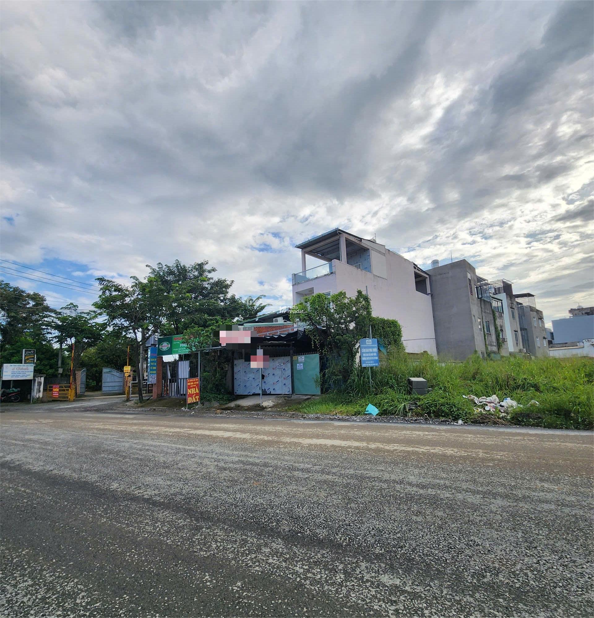 HIẾM BÁN ĐẤT MẶT TIỀN ĐƯỜNG LÒ LU DT 73M2 CHỈ 8.X TỶ (TLCC) GẦN NGUYỄN XIỂN VINHOMES Q9 