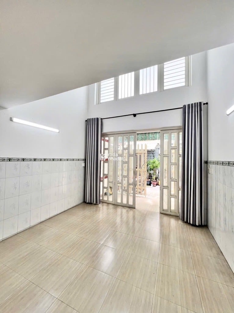 CHỦ CẦN BÁN GẤP NHÀ NGAY LÊ VĂN QUỚI -HẺM XE HƠI 