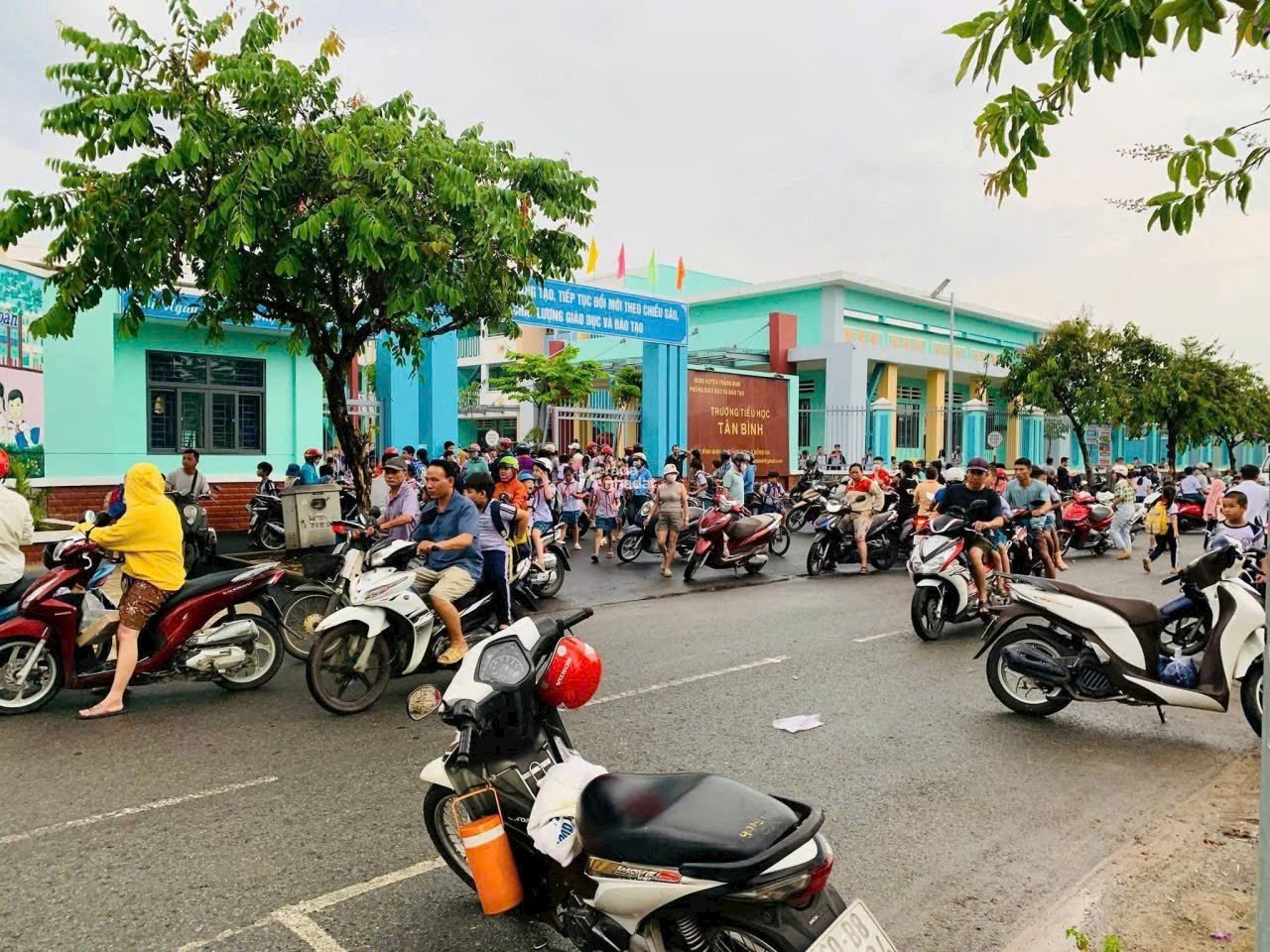 bán đất sát tái định cư bình minh trảng bom 