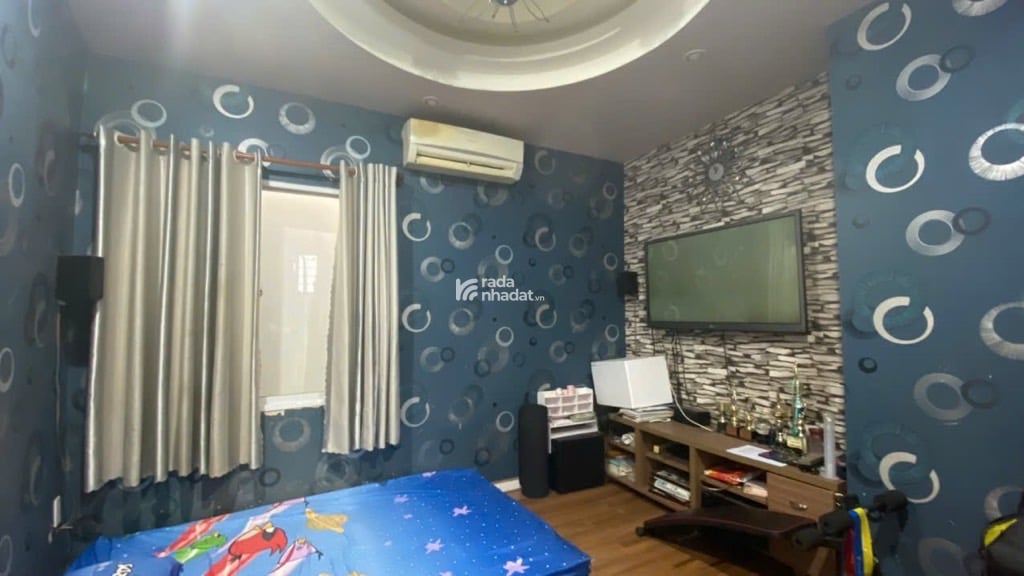  Ô TÔ VÀO NHÀ, XE TẢI QUAY ĐẦU TRƯỚC NHÀ - GẦN 50M2 - 4 TẦNG, 5 PHÒNG - NGANG KHỦNG 6M - TÂN PHÚ -