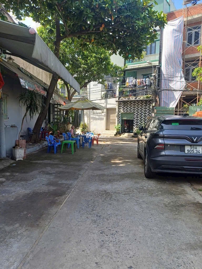 Nhà HXH 6m gần Kênh Nước Đen, 56m2, chỉ 5 tỷ TL, giá cực tốt