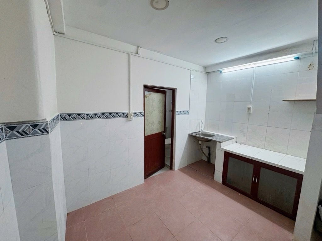 Nhà 4 tầng 38m2(3.4x12)-Gia Phú-giá 5.8 tỷ