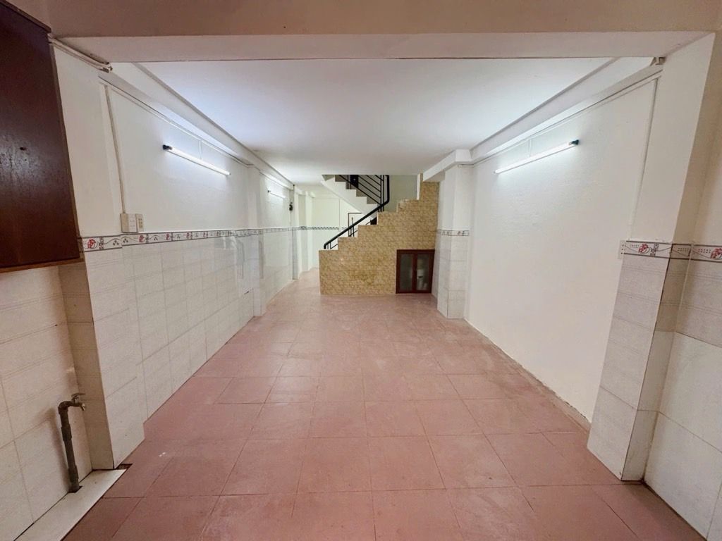 Nhà 4 tầng 38m2(3.4x12)-Gia Phú-giá 5.8 tỷ