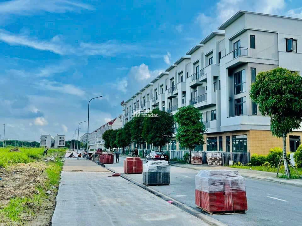 chân đế chung cư Diamond Vsip Từ Sơn