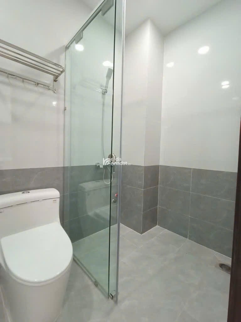 Bán nhà 4 tầng hẻm xe tải ngay Nguyễn Thị Thập; 5x27m; hẻm sạch an ninh; chủ thiện chí bán