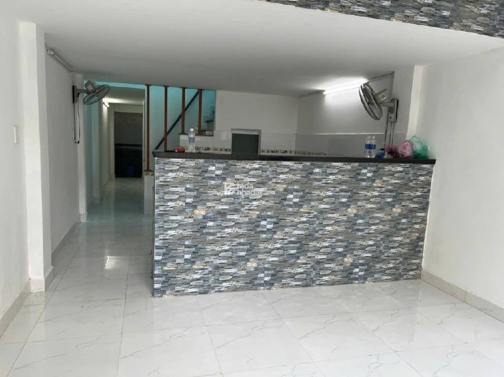 CHÍNH CHỦ TRANG BÌA - TRUNG TÂM QUẬN 5 - CÁCH MẶT TIỀN ĐƯỜNG 100M - DÒNG 