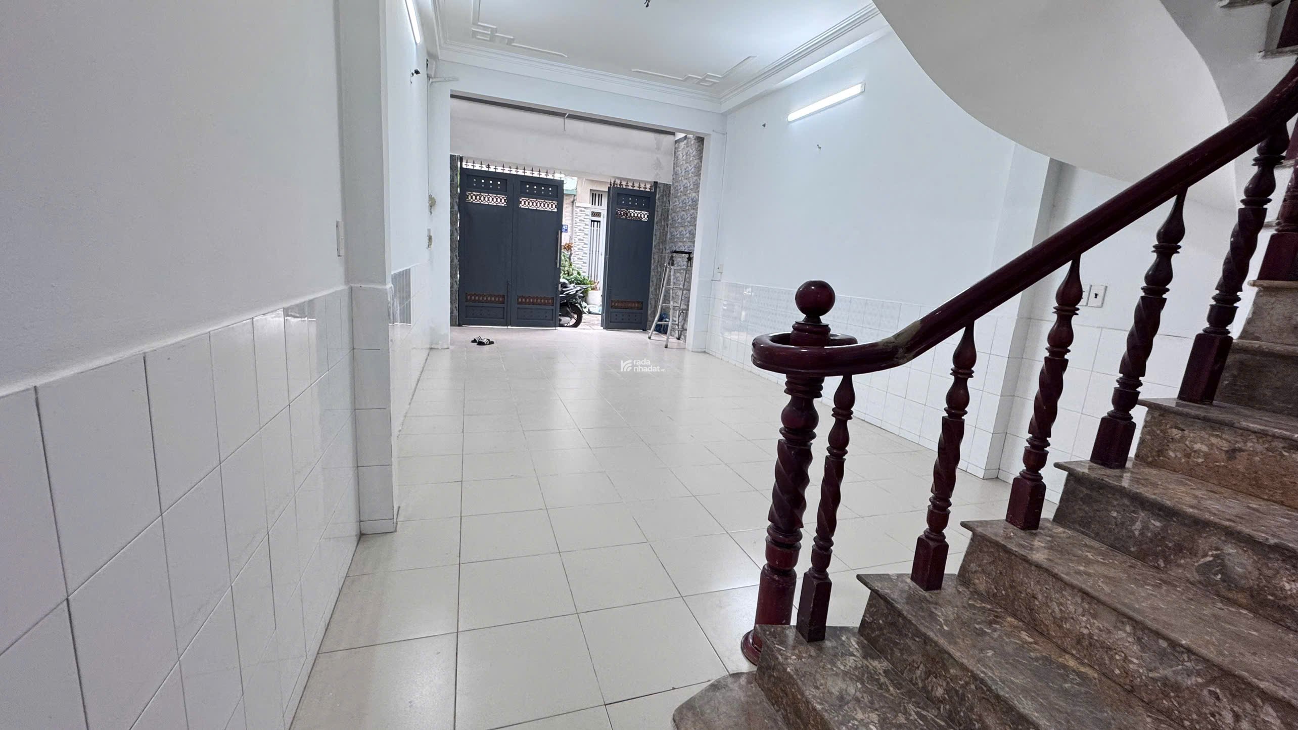 BÁN NHÀ 1/ NGUYỄN VĂN QUÁ, HẺM XE HƠI, 4X14M, 3 TẦNG