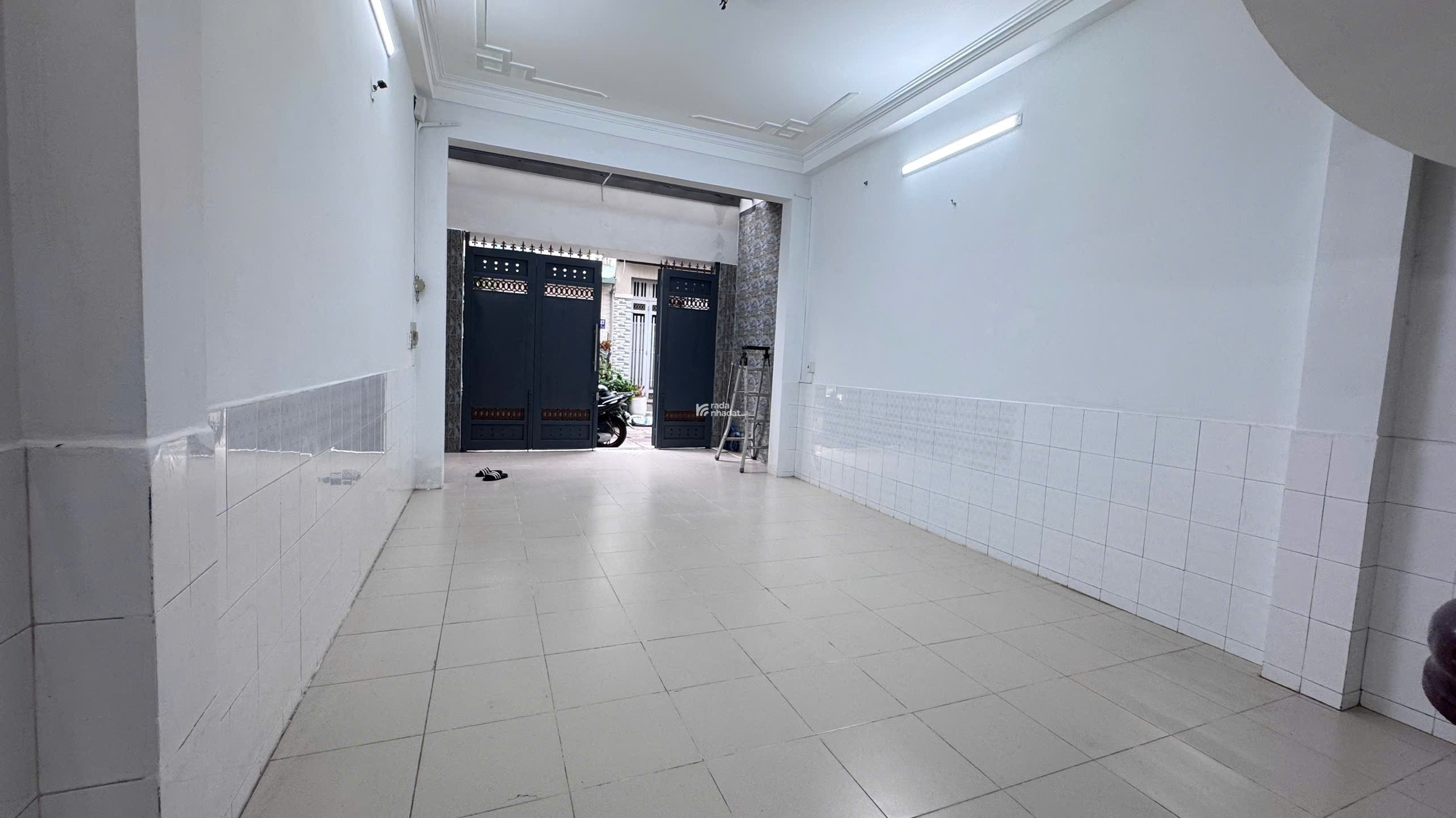 BÁN NHÀ 1/ NGUYỄN VĂN QUÁ, HẺM XE HƠI, 4X14M, 3 TẦNG