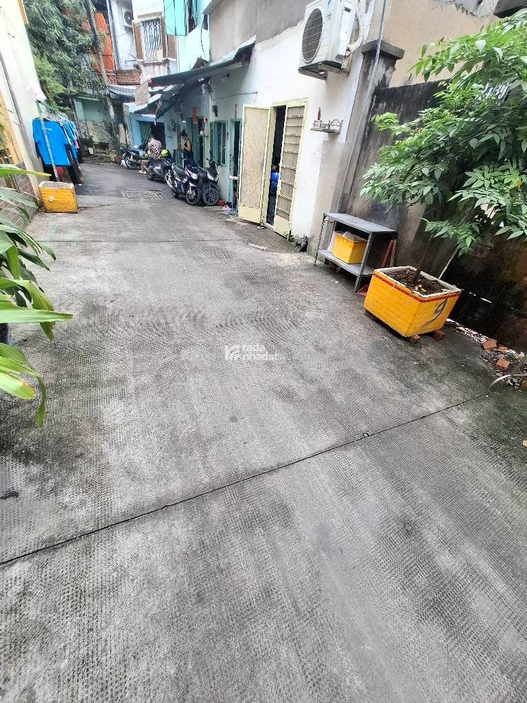 ĐẤT TRỐNG TIỆN XÂY DỰNG MỚI- NGUYỄN VĂN LUÔNG- QUẬN 6- DT: 10*22M- 18 TỶ 2