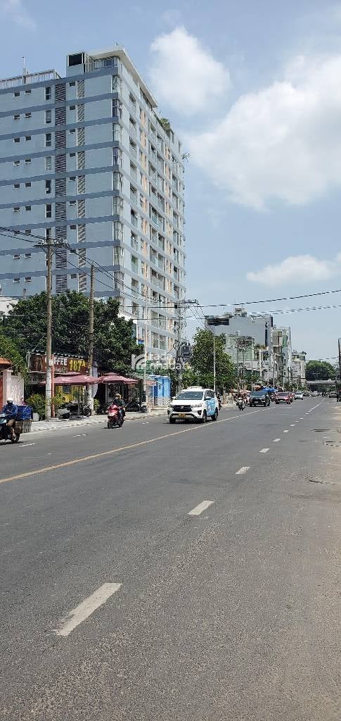 NGAY GẦN CHỢ, MTKD HOÀNG HOA THÁM, TÂN BÌNH, 110M2 CÓ KC Ở NGAY. GIẢM 3.50T CHỈ CÒN 32T 