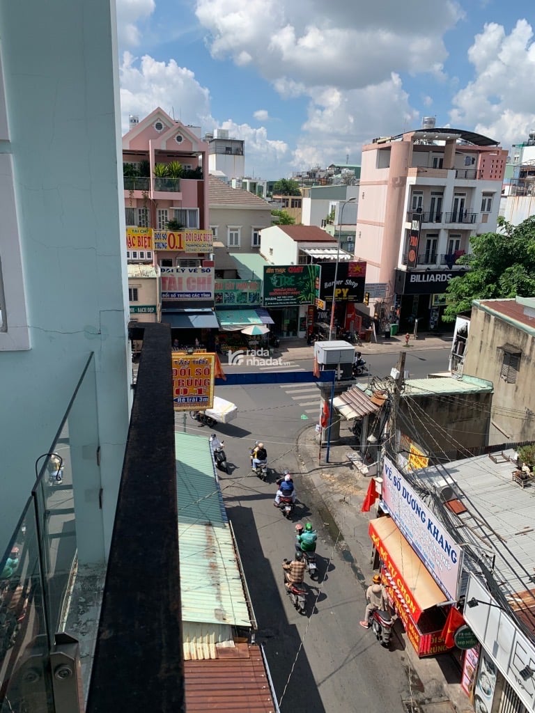 Bán nhà đường tân sơn nhì gần trường chinh nguễn cửu đàm