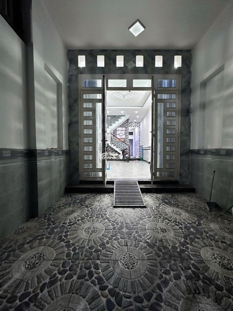 NHÀ 3 TẦNG 76m2 –  ĐỐI DIỆN GIGAMALL- HIỆP BÌNH CHÁNH- HÀNG XÓM BÌNH THẠNH– KV HIẾM NHÀ BÁN