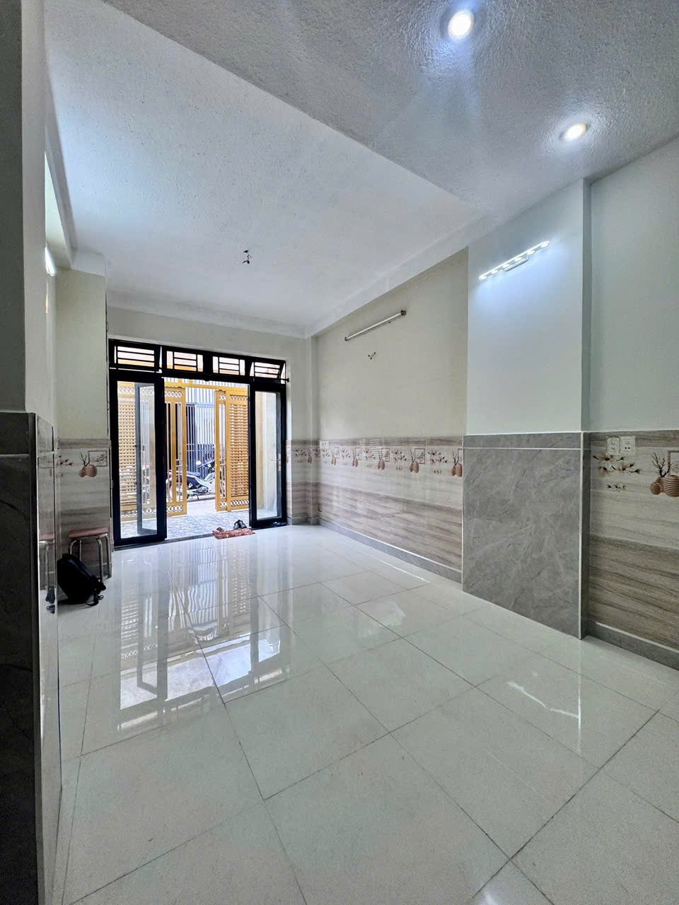 Siêu phẩm nhà 3 tầng Nguyễn Thị Kiểu, Q12 - 49,5m2 - 3PN - giá 4,65 tỷ