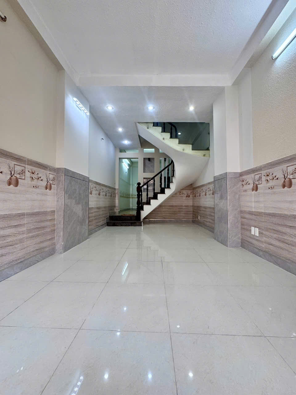 Siêu phẩm nhà 3 tầng Nguyễn Thị Kiểu, Q12 - 49,5m2 - 3PN - giá 4,65 tỷ