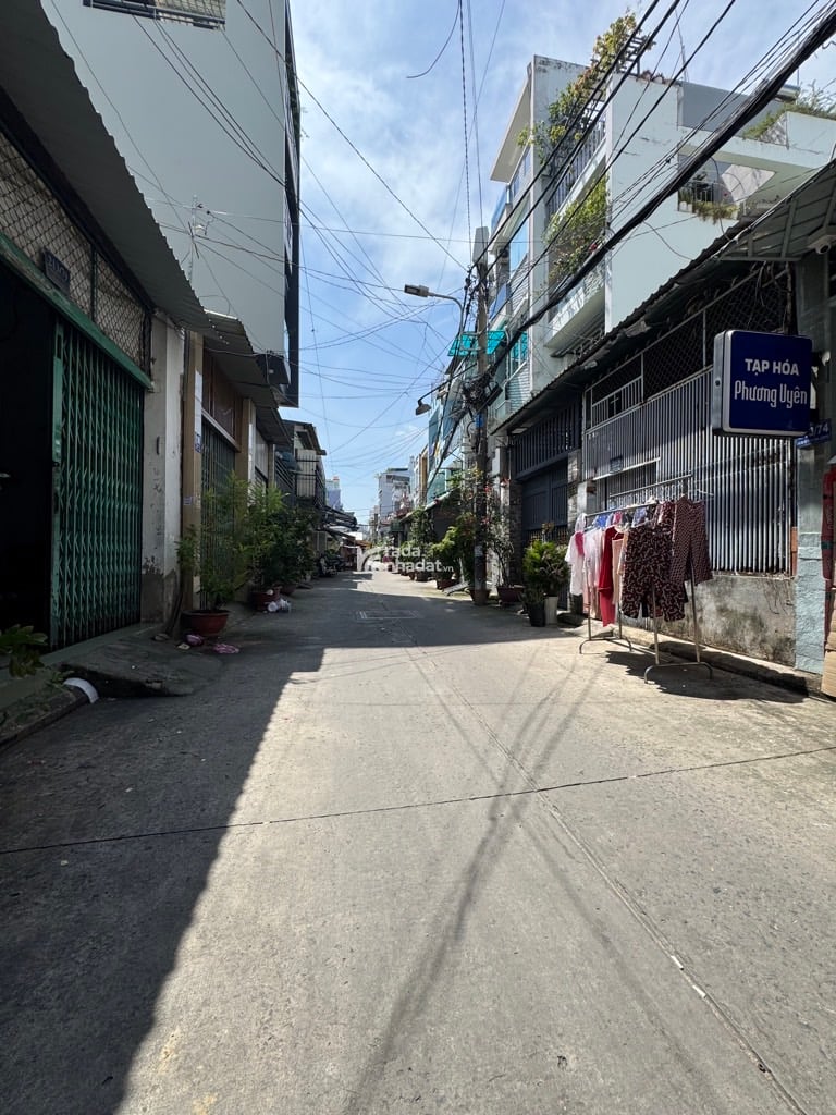 BÁN NHÀ KHUÔNG VIỆT 62M2 6.2 TỶ HẺM XE TẢI GIÁP QUẬN 11 VỊ TRÍ ĐẸP TIỆN XÂY MỚI 