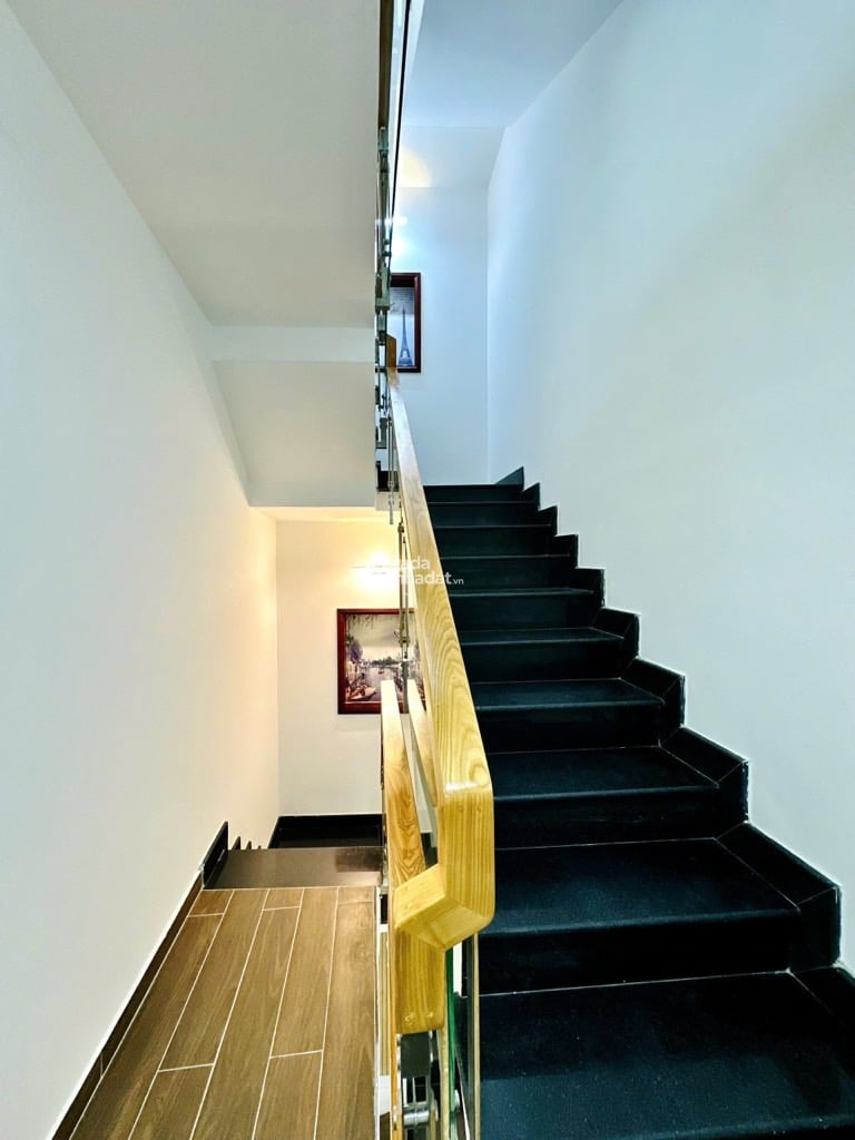 4 TẦNG MỚI ĐẸP - 41M2 - NGANG 7.3M - 10M RA ĐƯỜNG LÊ VĂN SỸ - GẦN CV HOÀNG VĂN THỤ - FULL NỘI THẤT 
