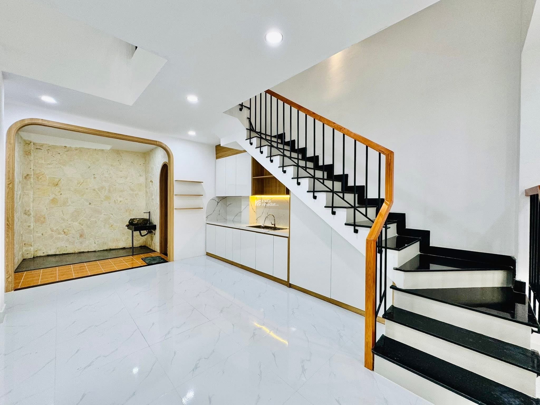 Siêu phẩm nhà Lê Hoàng Phái, Gò Vấp / 50m2 / 4 tỷ 750 triệu / sổ hồng chính chủ