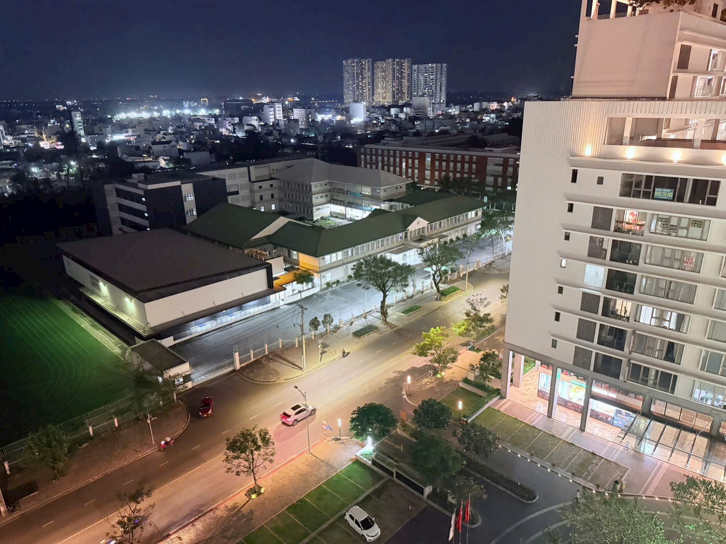 CẦN BÁN GẤP CĂN HỘ THE PEAK MIDTOWN, PHÚ MỸ HƯNG, QUẬN 7 - NHÀ ĐẸP - GIÁ TỐT