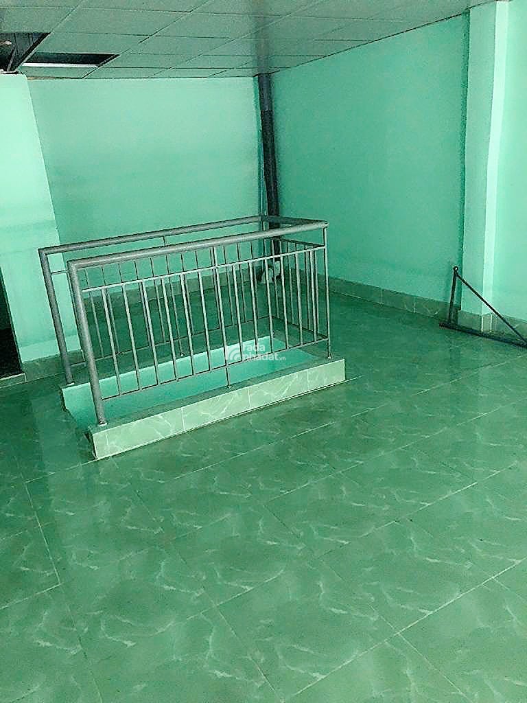 bán nhà đường chế lan viên tây thạnh