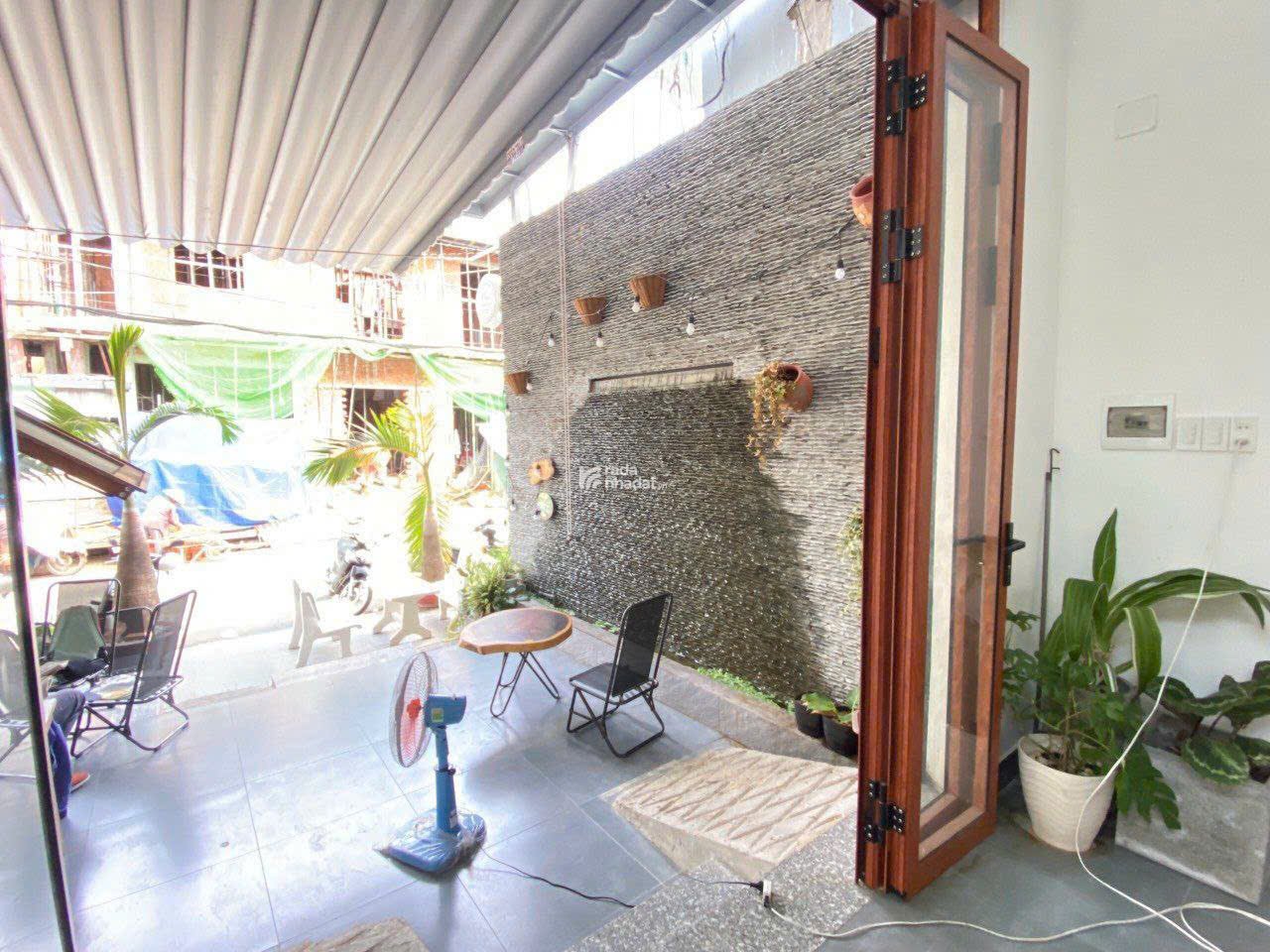 GÓC 2 MT CƯ XÁ PHÚ LÂM D Q6 (9X18) LỬNG 3 TẦNG. CHỈ 18,5 TỶ 