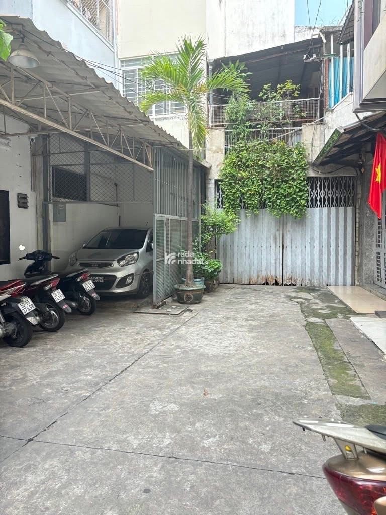 HIẾM - VỊ TRÍ ĐẸP TIỆN KINH DOANH - SỔ A4 - 20M RA MẶT TIỀN 