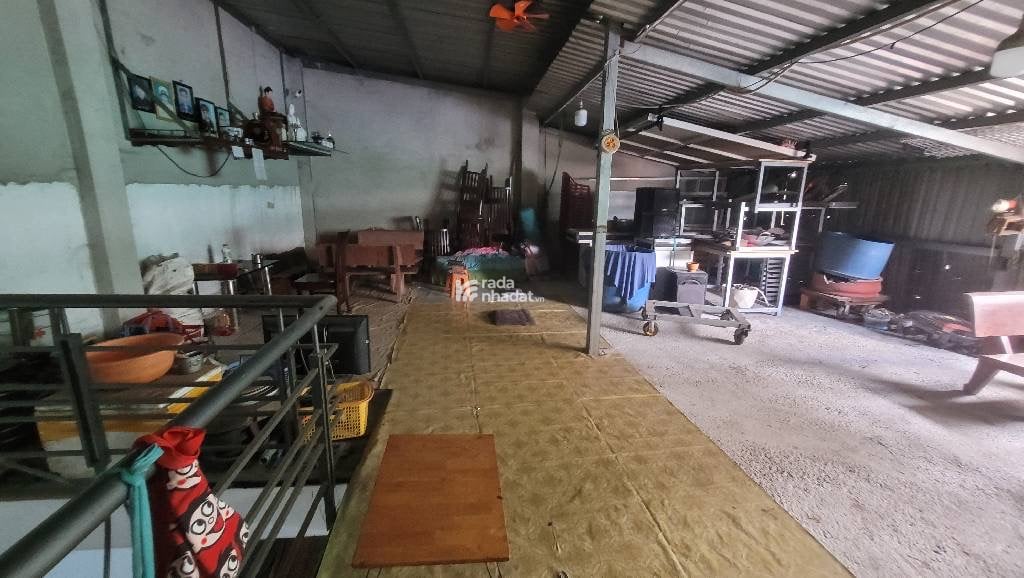Bán nhà 2 maetj tiền kinh dânh gần aeon tân phú