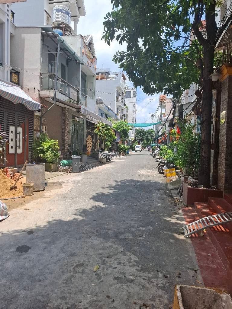 BÁN NHÀ 5 TẦNG MÃ LÒ 100M2 9.9 TỶ FULL NỘI THẤT THANG MÁY HXH KẾ KHU TÊN LỬA  