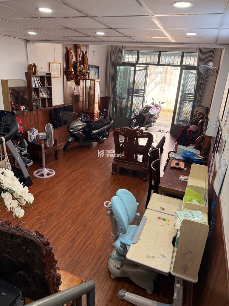  CHÍNH CHỦ BÁN NHÀ 2 TẦNG HẺM XE HƠI 5M CẠNH CELADON AEON MALL 