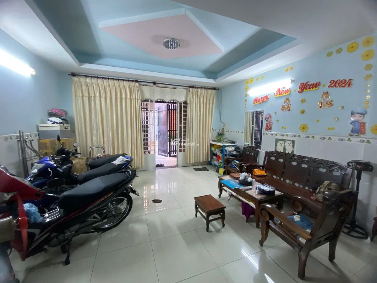 Nhà Phú Thọ Hòa, Hẻm xe tải 8m, DT 75m2, 5x15, Giá chỉ 10 tỷ TL