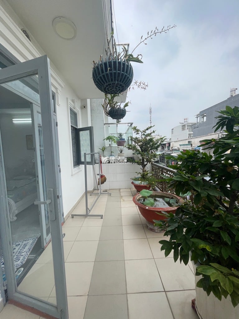 BÁN BIỆT THỰ 94M2 9.5 TỶ 5 TẦNG 6PN HẺM XE TẢI NGAY CHỢ BÌNH TRỊ ĐÔNG BÌNH TÂN 