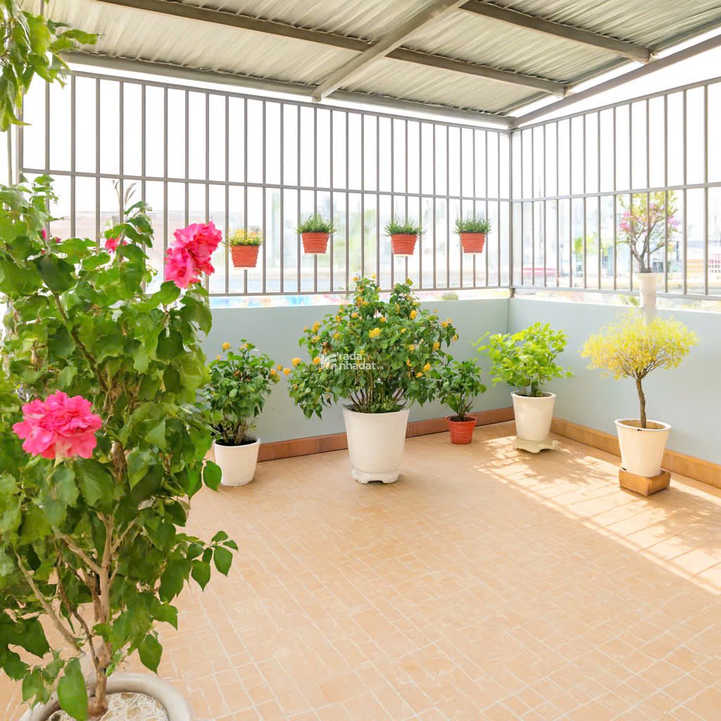 Nhà mặt tiền QUẬN 3 -Trần Văn Đang -126 m2 nở hậu - Hàng cây xanh 9 km -6.5 tỷ