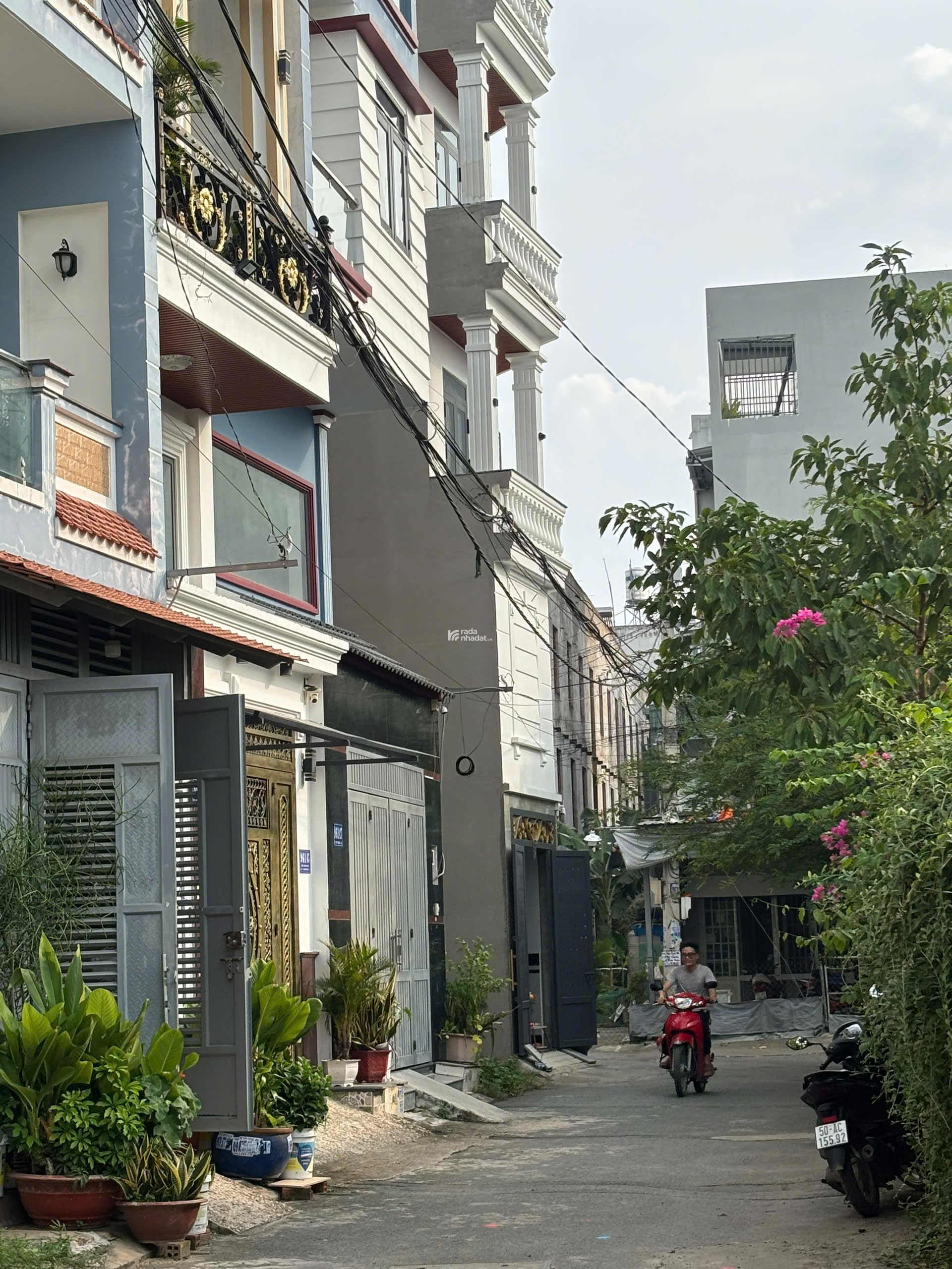 NHÀ 3 LẦU TX24 - ĐƯỜNG THÔNG - GIÁ MỀM CHỈ 5 TỶ 390