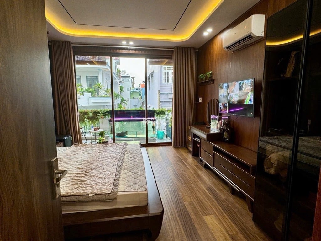 Bán nhà hẻm kinh doanh, 6 tầng, 4x21m, thang máy, nội thất xịn, Lê Văn Thọ Gò Vấp, nhỉnh 12 tỷ