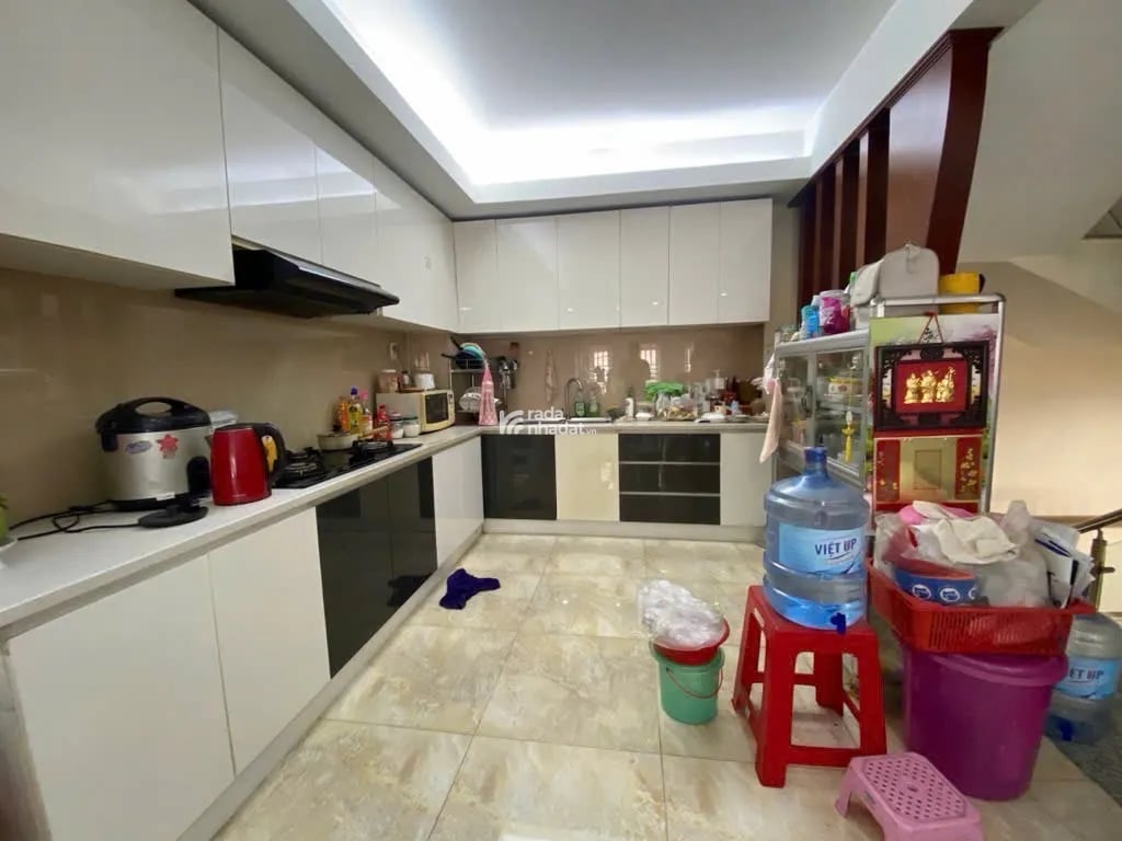 BÁN NHÀ 5 TẦNG ĐẸP HXT TRÁNH NHAU THOẠI NGỌC HẦU,  HÒA THẠNH, TÂN PHÚ GIÁ CHỈ 9.8 TỶ