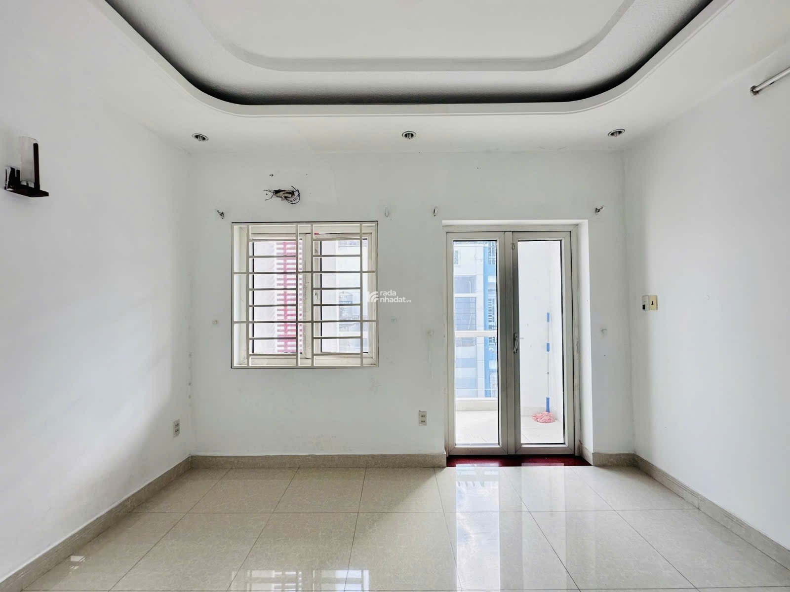 XE HƠI TRÁNH - GẦN EMART - 4 TẦNG BTCT - KHU ĐỒNG BỘ - SHR - 5.95 TỶ